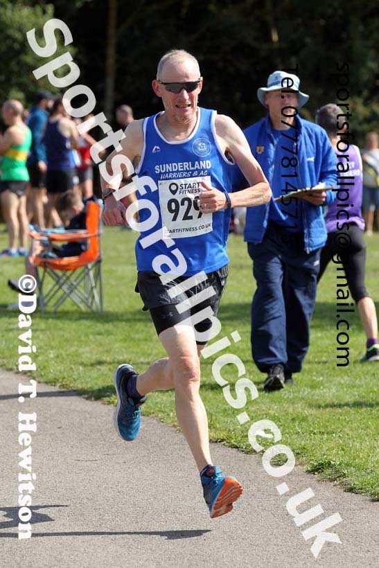 Senior Womens and Mens V50 2021 NECAA Road Relay Champs., Hetton Lyon Country Park, Hetton le Hole, County Durham. Photo: David T. Hewitson/Sports for All Pics